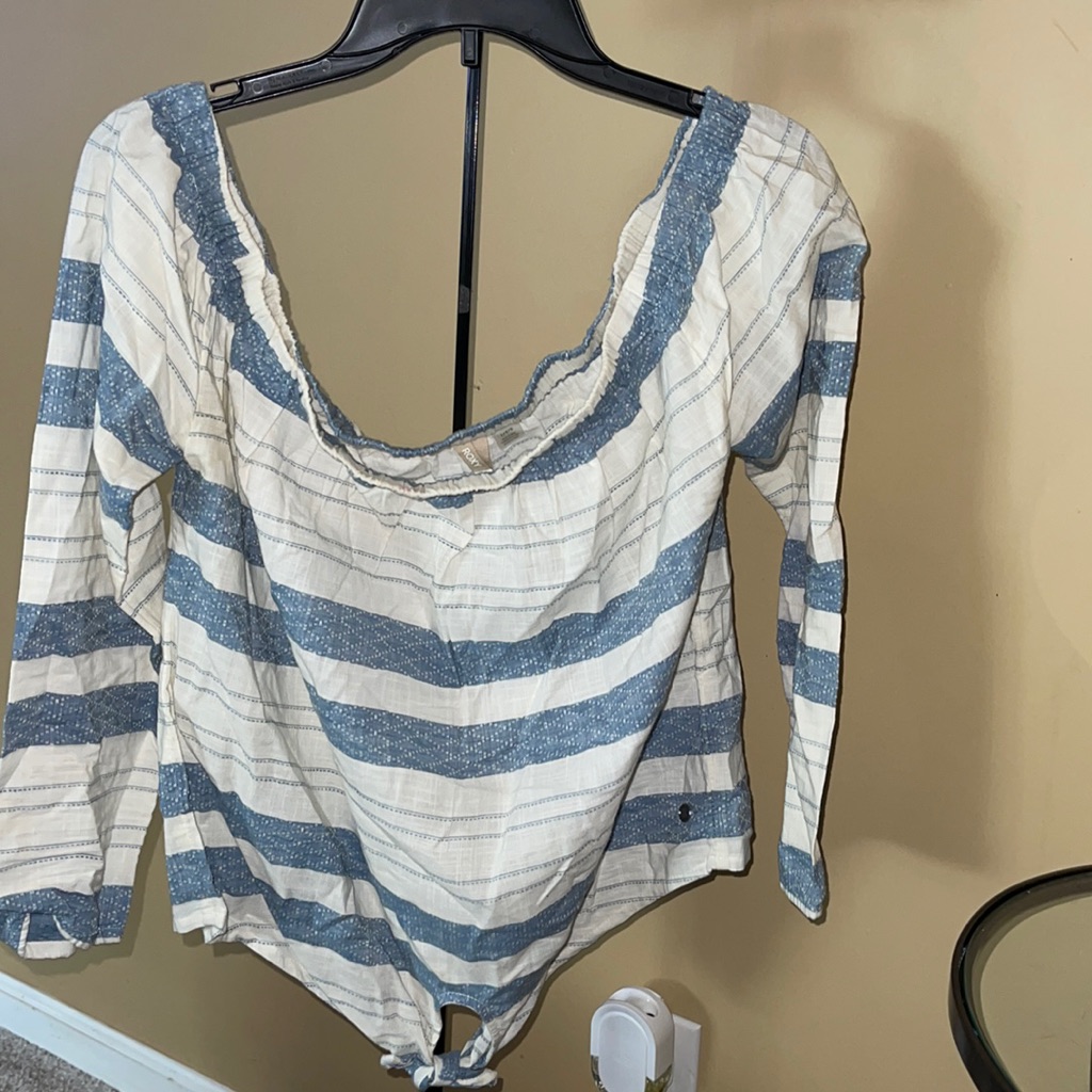 Off Shoulder Roxy Top
